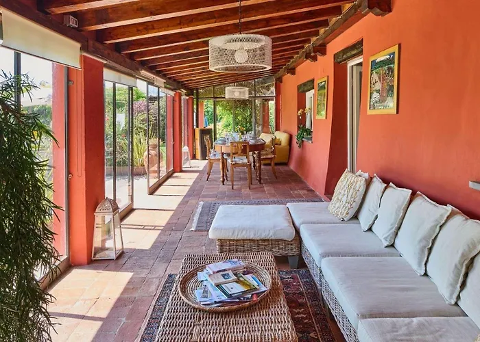 Casa Rocchi Villa *