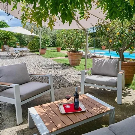 Casa Rocchi Villa *